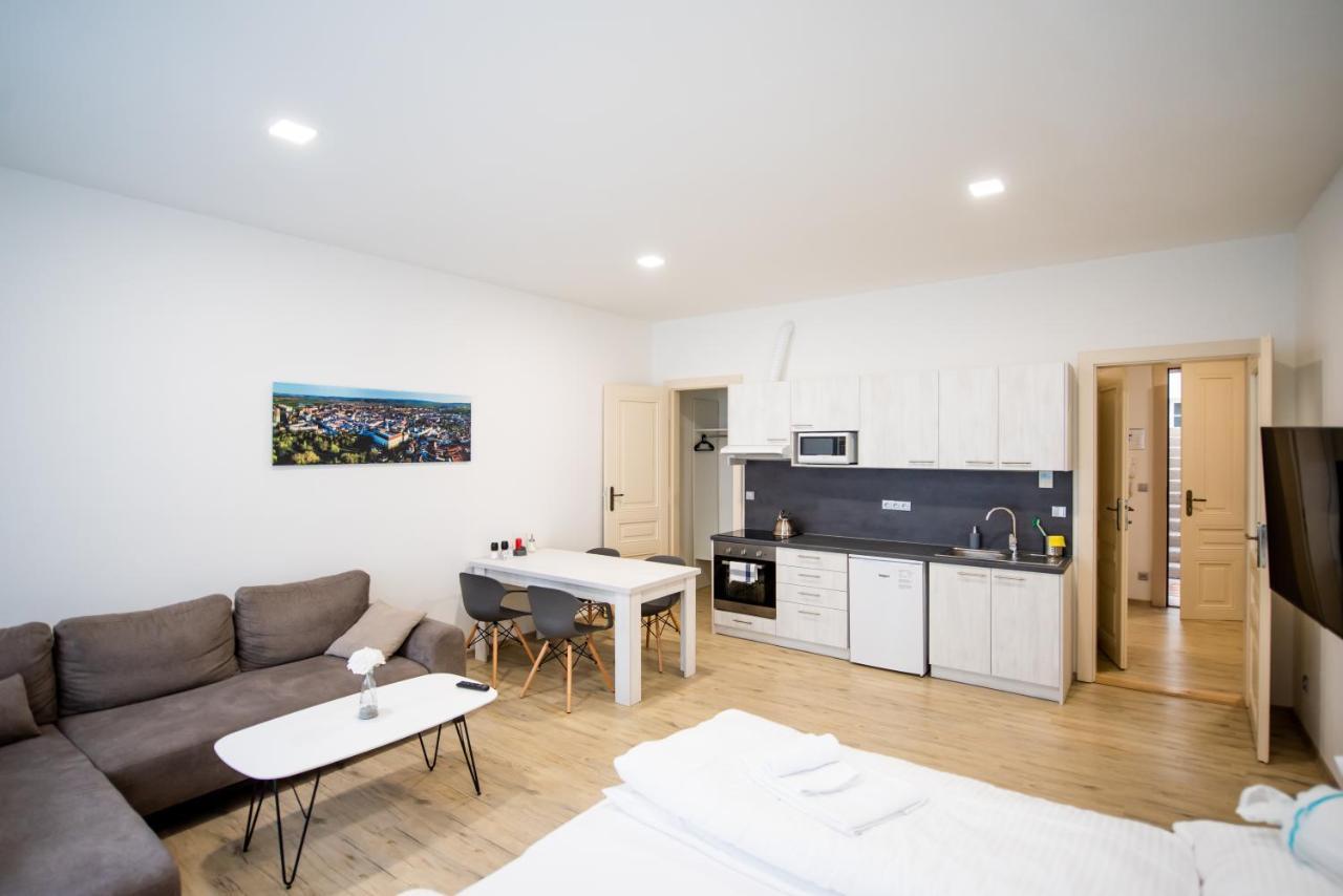 Apartmany Velke Namesti Kromeriz Exterior photo
