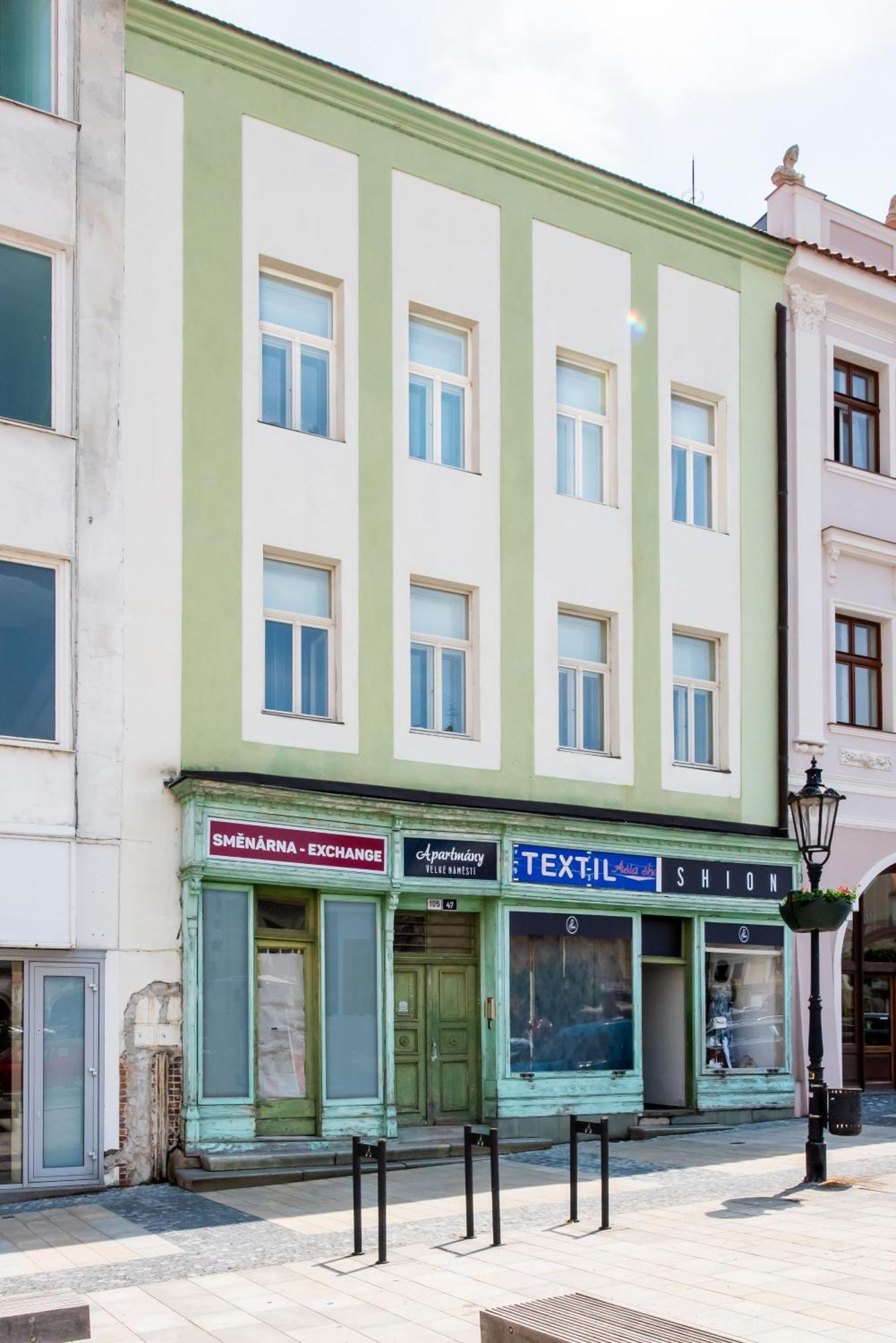 Apartmany Velke Namesti Kromeriz Exterior photo